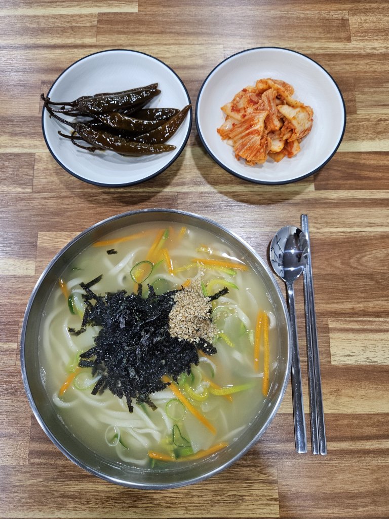 디너의여왕 - [경기 수원] 정밀소 곤드레장칼국수 1차