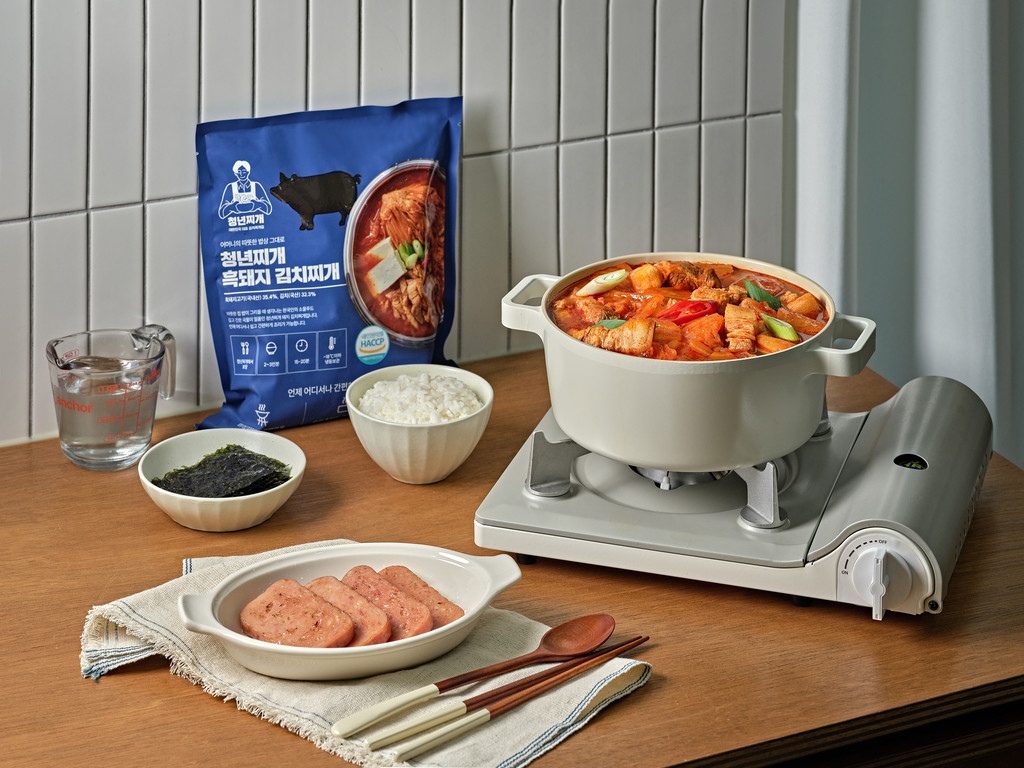 디너의여왕 - [구매평] [청년찌개옥길퀸즈파크점] 흑돼지 김치찌개 밀키트 2~3인 1차