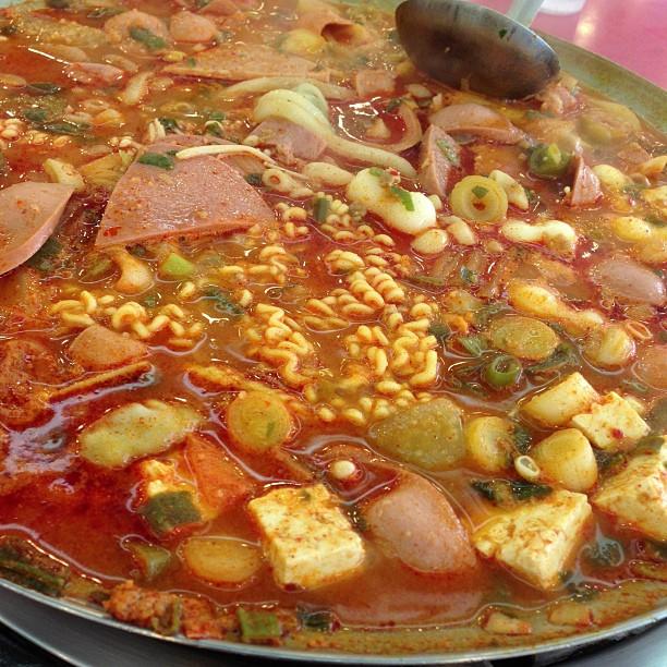 디너의여왕 - 놀부부대찌개&철판구이 거제옥포점 - 거제시 옥포동 한식 찌개 전골 추천맛집