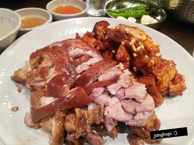 디너의여왕 - 갤러리 | 가장맛있는족발 족과의동침 - 용산구 한강로2가 육류 고기요리 족발 보쌈 추천맛집