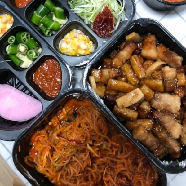 디너의여왕 - [서울 금천] 쫄면주는삼겹본능 금천독산점 (흥부찜닭) 6차