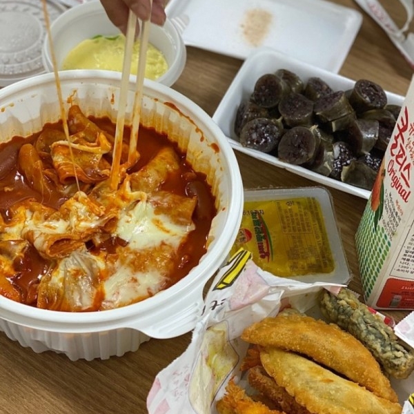 디너의여왕 - [경기 수원] 슈퍼맵짱떡볶이 아주대점 1차