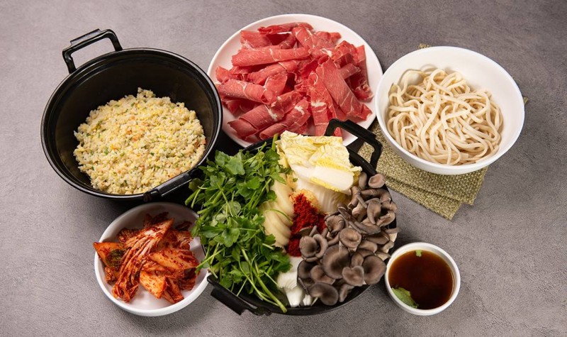 디너의여왕 - [신천샤브칼국수] 버섯매운탕 샤브샤브 밀키트 1차
