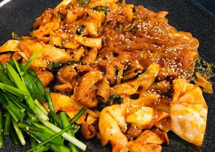 디너의여왕 - [서울 마포] 맛좋고 잡내없이 고소한 곱창 1차 디너의여왕 - [서울 마포]  맛좋고 잡내없이 고소한 곱창 1차