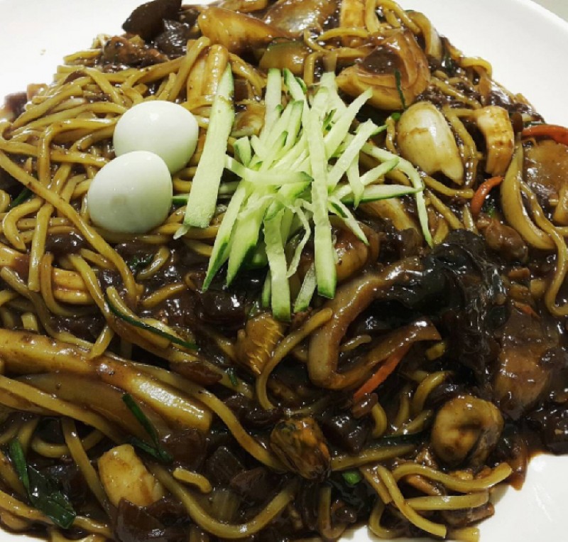 디너의여왕 - [서울 강남] 맛있는 소스윗 레드소스 짜장면 32767차 디너의여왕 - [서울 강남]  맛있는 소스윗 레드소스 짜장면 32767차
