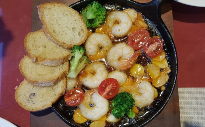 디너의여왕 - [서울 종로] 맛있는 감바스 32767차 디너의여왕 - [서울 종로]  맛있는 감바스 32767차