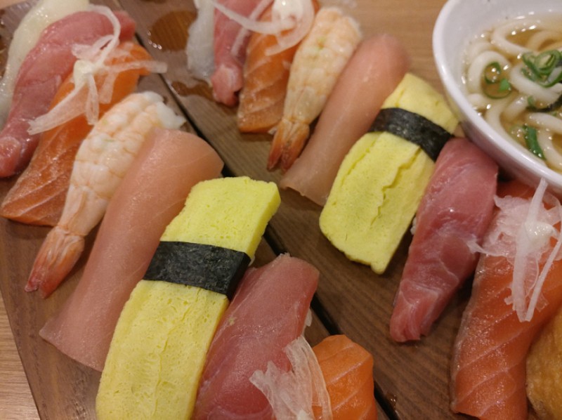 디너의여왕 - [충남 아산] 푸짐하고 맛있는 초밥 32767차 디너의여왕 - [충남 아산]  푸짐하고 맛있는 초밥 32767차