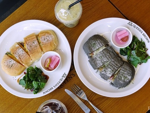 퀸즈코퍼레이션 이미지