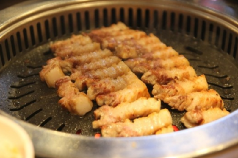 디너의여왕 - [경남 거제] 쌈채소에 싸먹는 삼겹살 1차