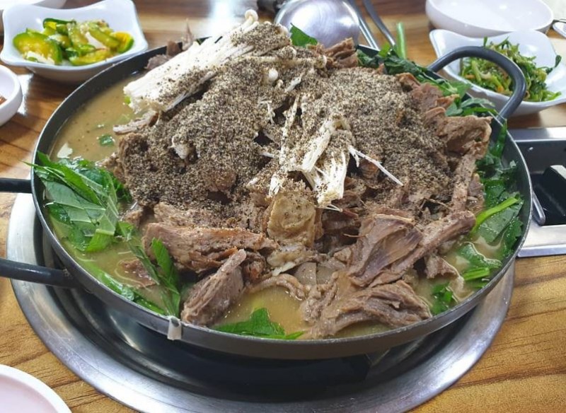 디너의여왕 - [전북 완주군] 몸이 건강해지는 흑염소탕 1차
