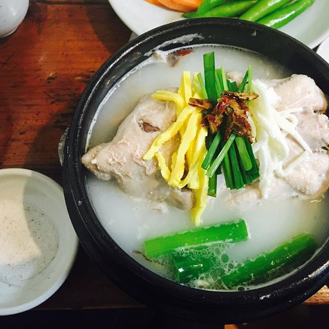 디너의여왕 - 오동나무집 - 송파구 석촌동 음식점 한식 사철탕,영양탕 추천맛집