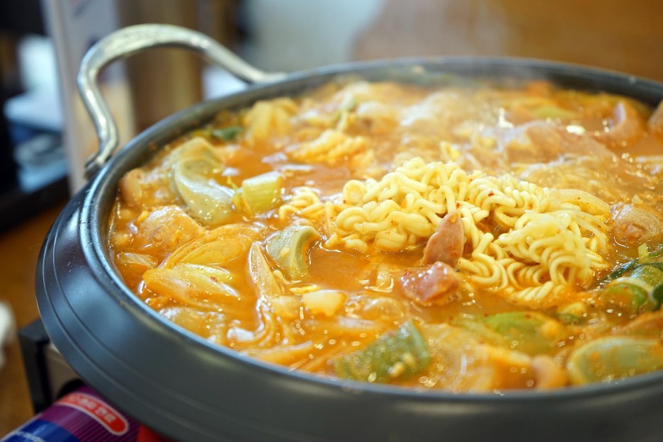 디너의여왕 - 밥장인 - 서구 치평동 음식점 한식 추천맛집