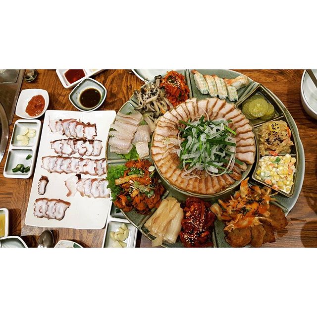 디너의여왕 - 다온 황제해물문어보쌈 - 서구 연희동 추천맛집 디너의여왕 - 다온 황제해물문어보쌈 - 서구 연희동  추천맛집