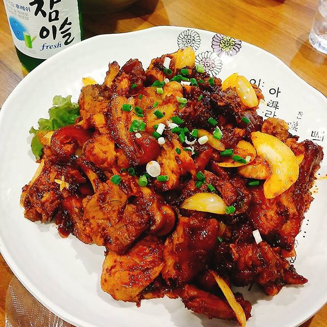 디너의여왕 - 족발의 발견 - 동작구 사당동 추천맛집 디너의여왕 - 족발의 발견 - 동작구 사당동  추천맛집