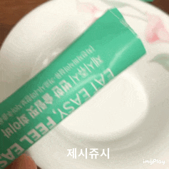 https://ssproxy.ucloudbiz.olleh.com/v1/AUTH_e59809eb-bdc9-44d7-9d8f-2e7f0e47ba91/tr/00345979.gif