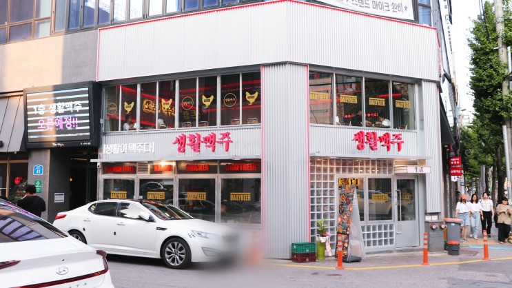 https://ssproxy.ucloudbiz.olleh.com/v1/AUTH_e59809eb-bdc9-44d7-9d8f-2e7f0e47ba91/tr/1692297801.jpg