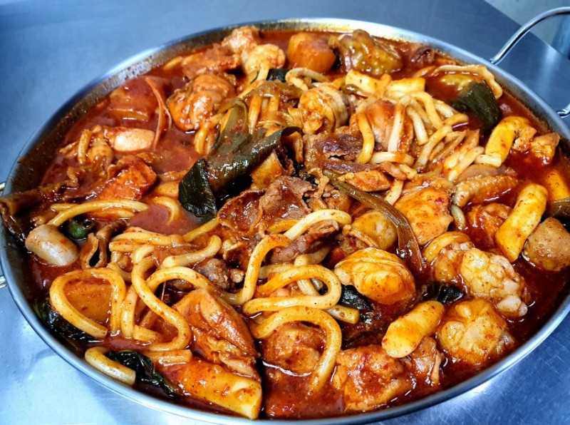 디너의여왕 - [쌩도리탕] 곱도리탕 밀키트 1차